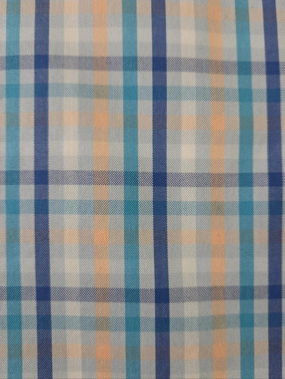 Duluth Trading Co. Men's Blue Plaid Wrinklefighter Relaxed Fit Long Sleeve Shirt